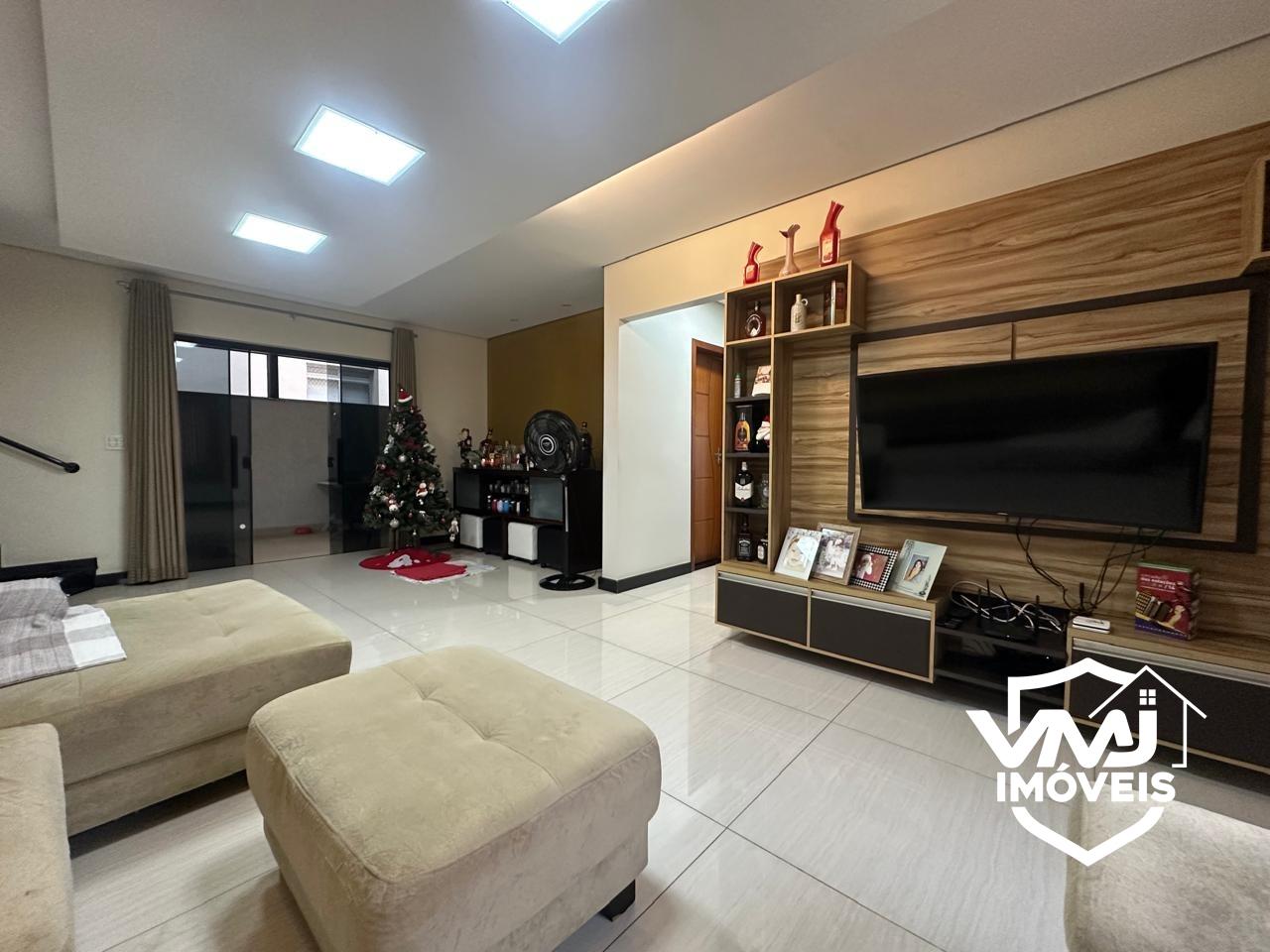 DIAMANTE - CASA 04 QUARTOS - 03 SUITES - 04 VAGAS - ESPAÇO GOURMET